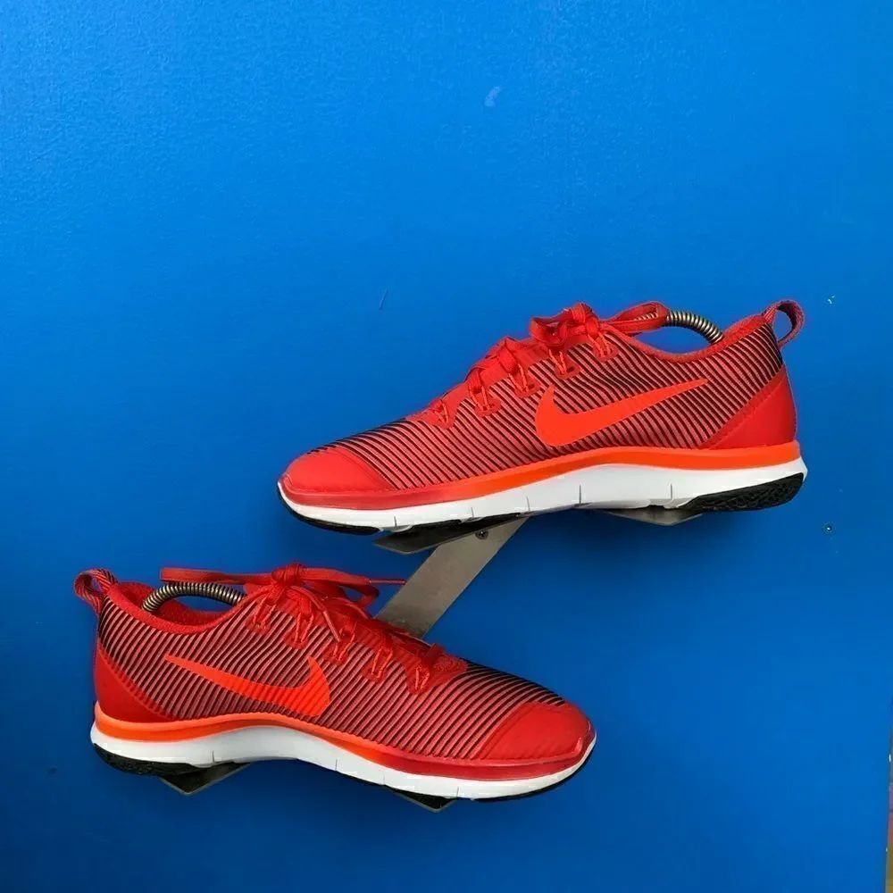 Nike Free Train Versatility Bright Crimson/Black-Gym Red Men's Size 8